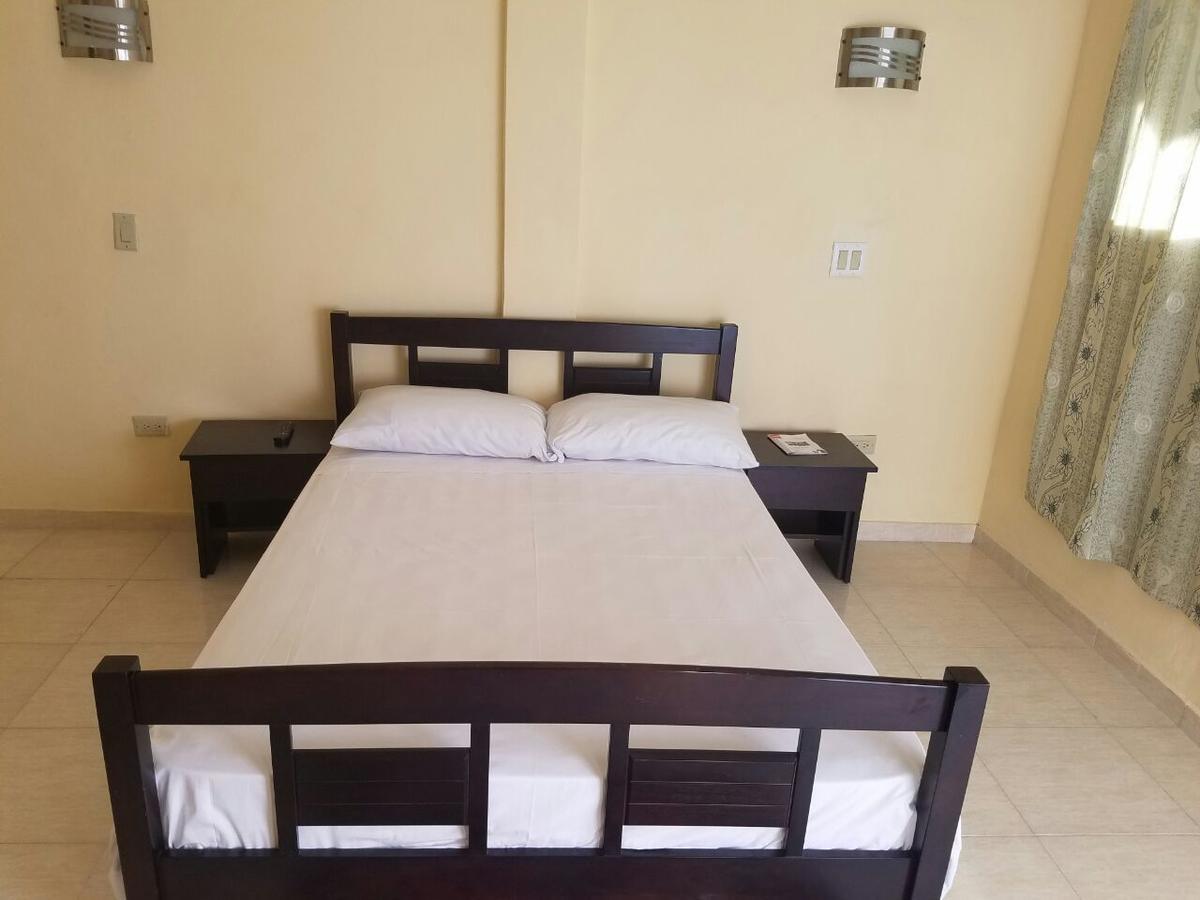 Auberge Pont-Gaudin Gonaives エクステリア 写真